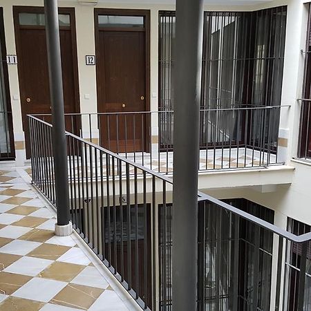 Lyrioshomes Apartamentos Los Treboles Malaga Bagian luar foto